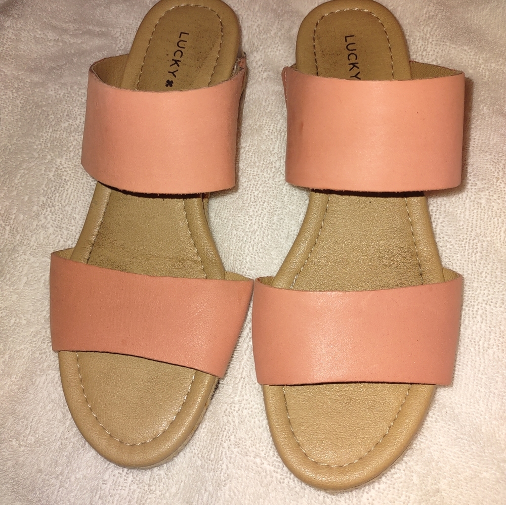 Lucky Brand Women's Peach Sandals. Size 8M. Like New - Picture 3 of 5